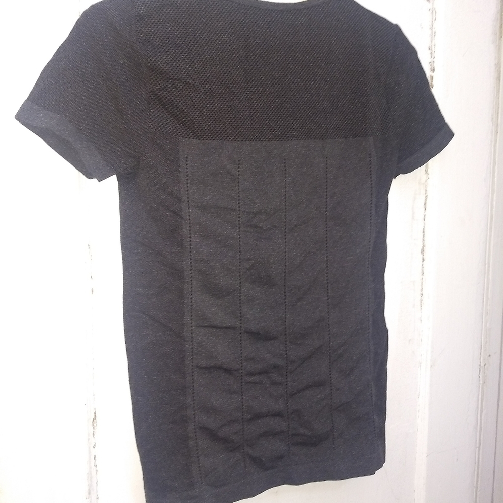 Fabletics Stretch Top - image 2